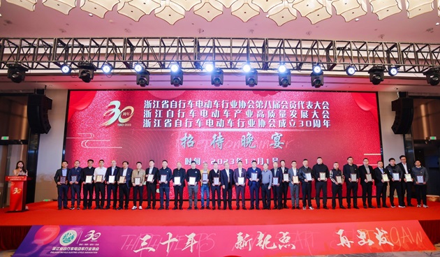 小圖50dd6677e08f692a3335825506ca484.jpg